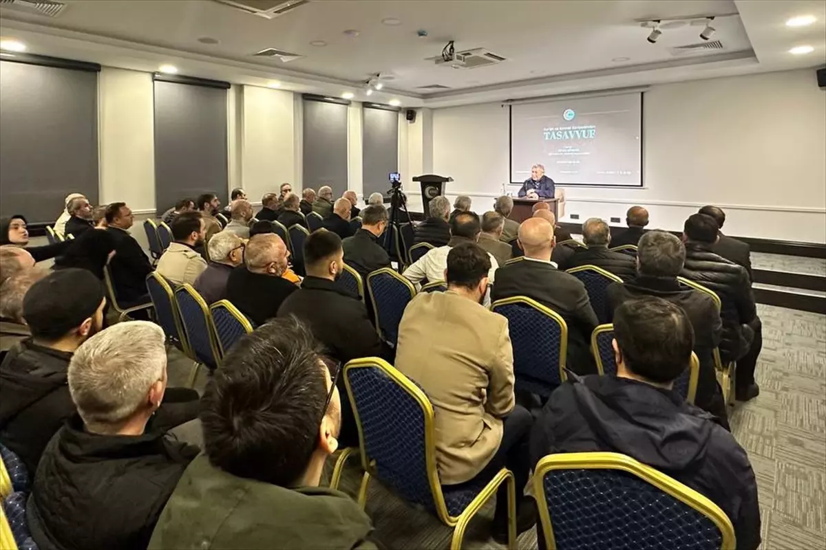 Ümraniye’de Tasavvuf Konferansı Düzenlendi