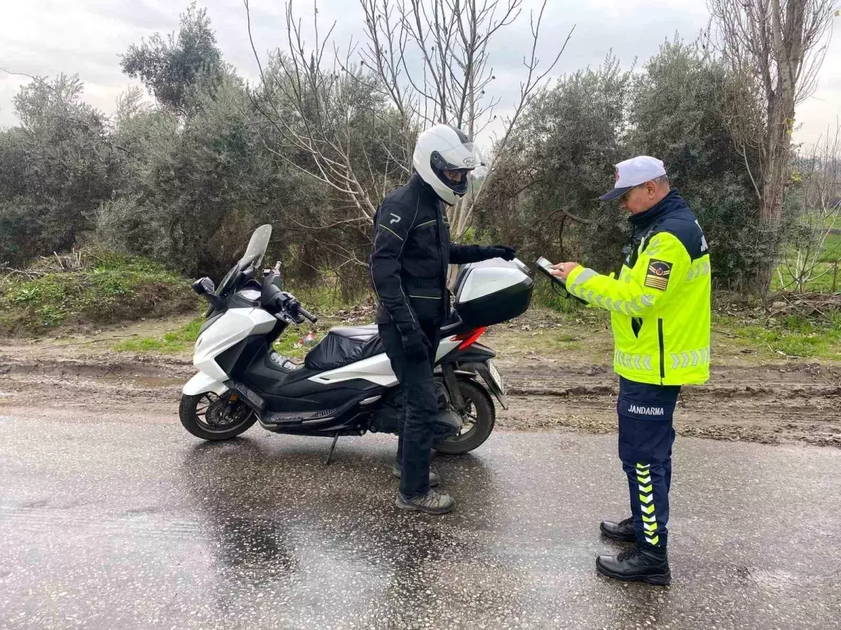 İncirliova’da Motosiklet Sürücülerine Trafik Eğitimi