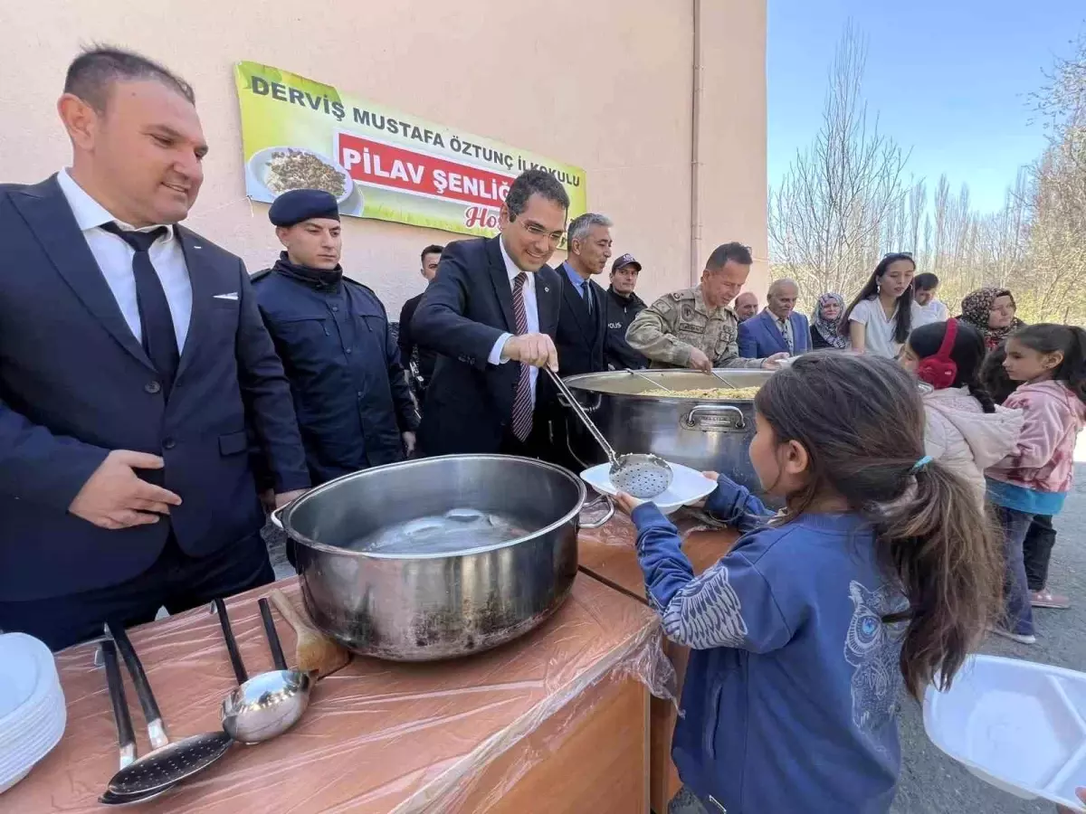 Bozkır’da Renkli Pilav Şenliği